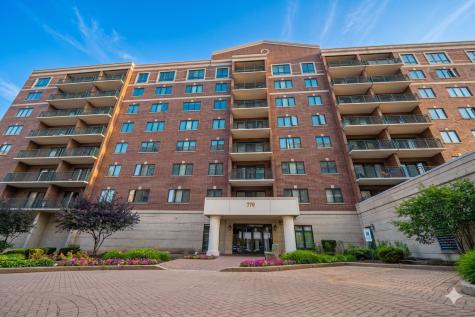 770 Pearson Street Des Plaines IL 60016
