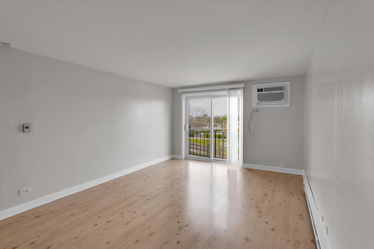 2333 North Neva Avenue Chicago IL 60707