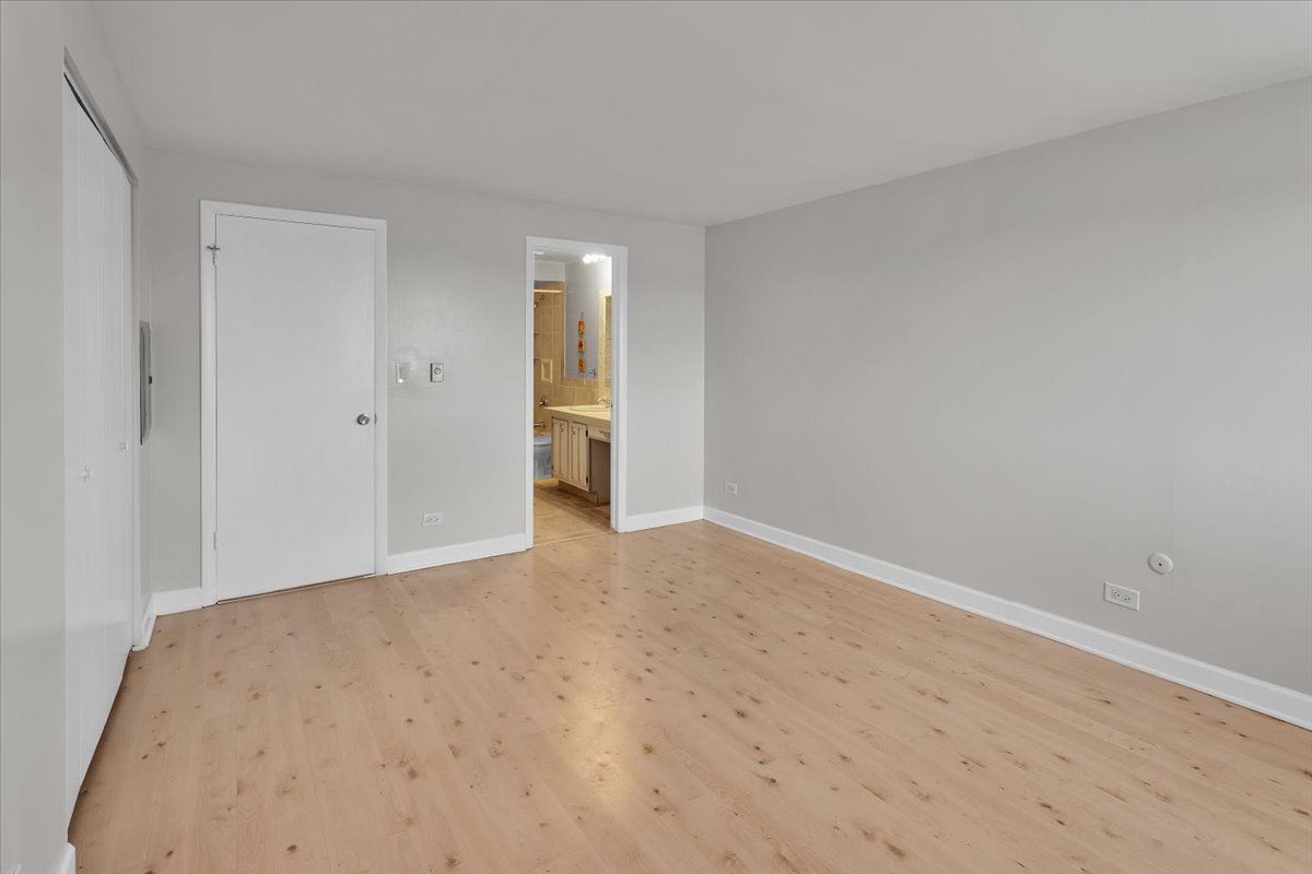 2333 North Neva Avenue Chicago IL 60707