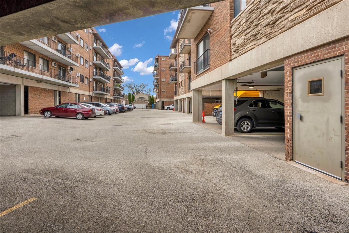 2333 North Neva Avenue Chicago IL 60707