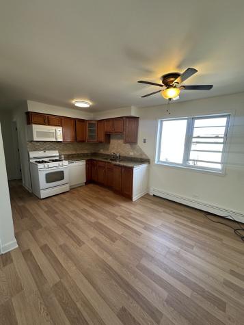 6653 West 63rd Street Chicago IL 60638