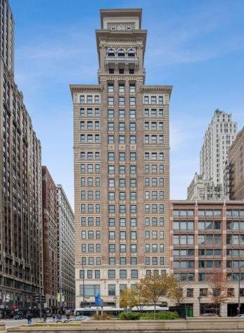 6 North Michigan Avenue Chicago IL 60602
