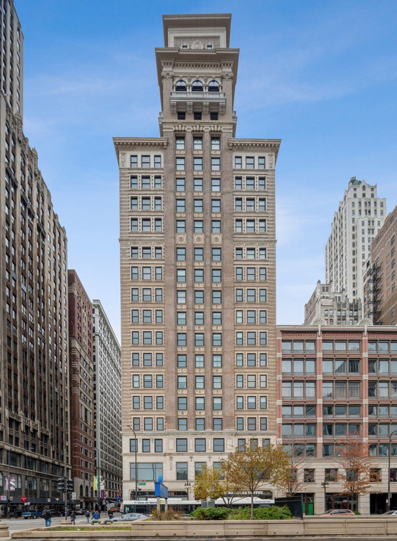 6 North Michigan Avenue Chicago IL 60602