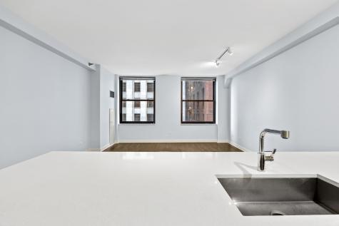 6 North Michigan Avenue Chicago IL 60602