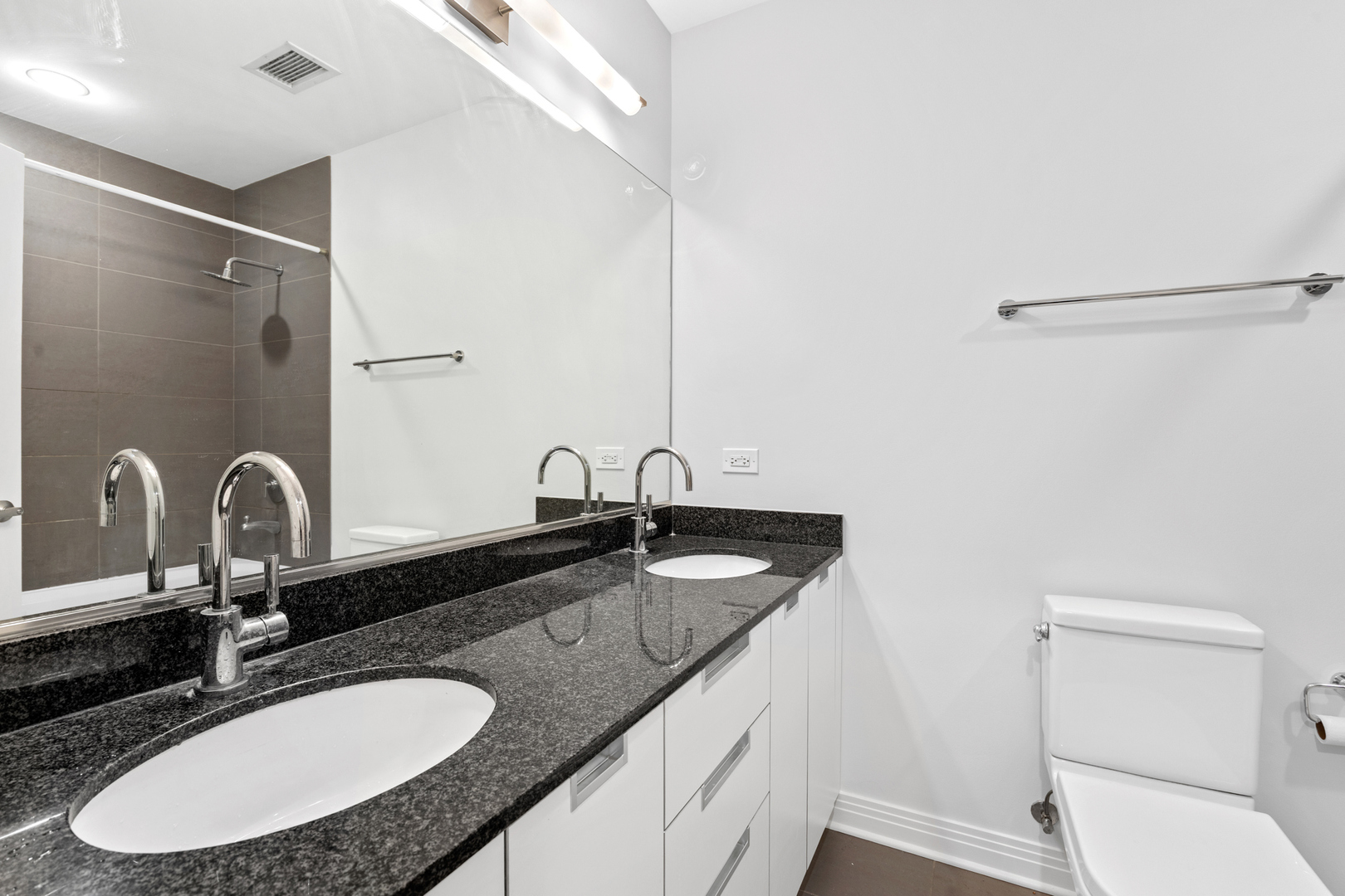 6 North Michigan Avenue Chicago IL 60602