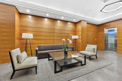 6 North Michigan Avenue Chicago IL 60602