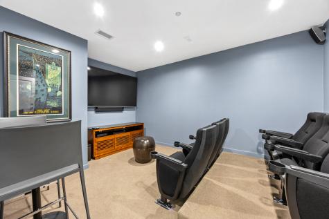 6 North Michigan Avenue Chicago IL 60602
