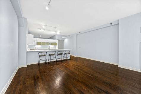 6 North Michigan Avenue Chicago IL 60602