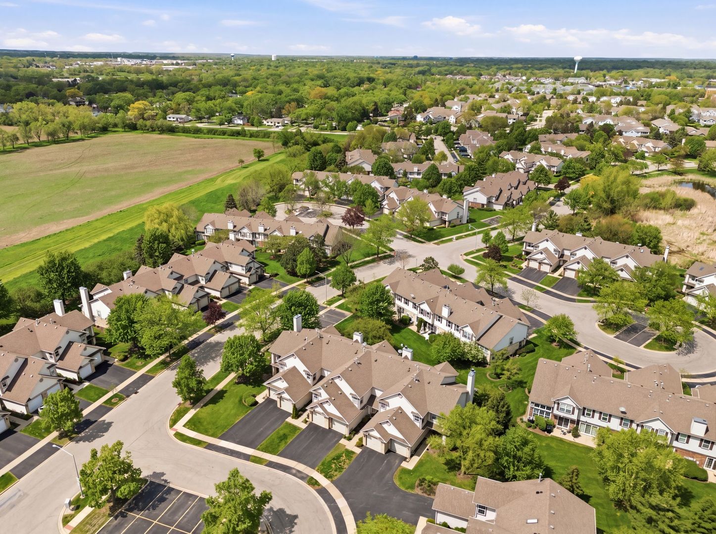 1911 Grove Avenue Schaumburg IL 60193