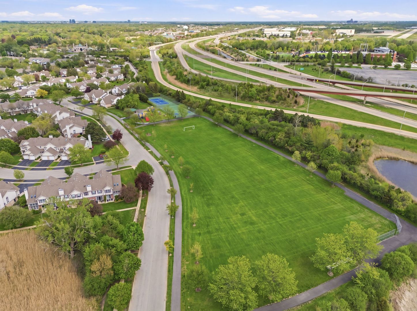 1911 Grove Avenue Schaumburg IL 60193