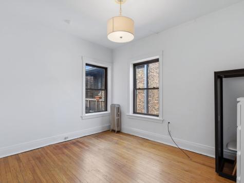 5108 South Woodlawn Avenue Chicago IL 60615