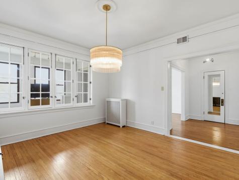 5108 South Woodlawn Avenue Chicago IL 60615