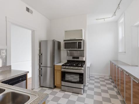5108 South Woodlawn Avenue Chicago IL 60615