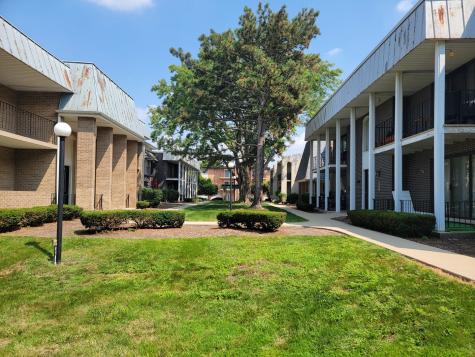 4123 West 98th Street Oak Lawn IL 60453