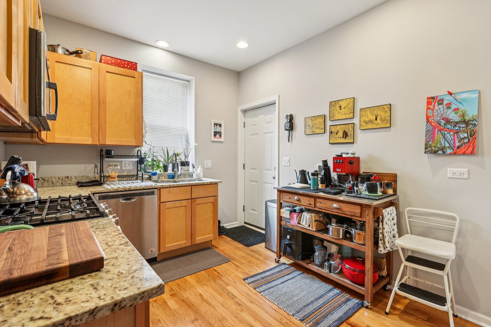 1639 West Farwell Avenue Chicago IL 60626