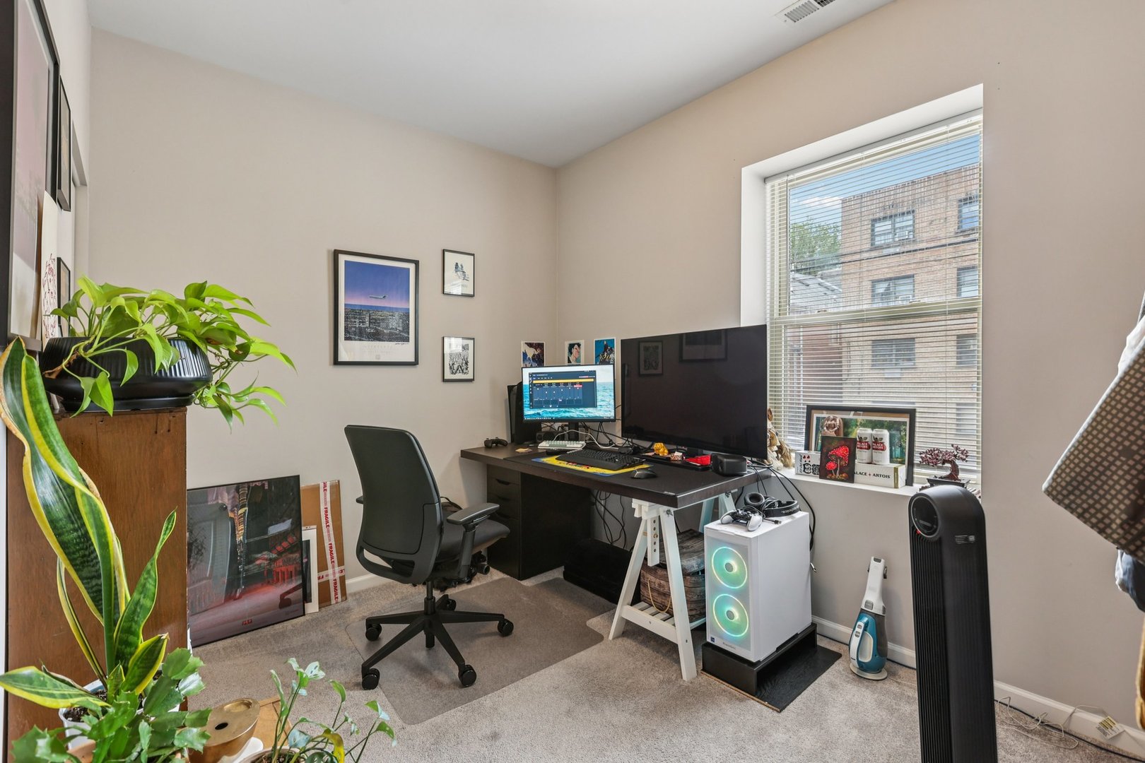 1639 West Farwell Avenue Chicago IL 60626