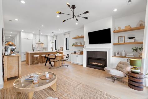 1644 West Diversey Parkway Chicago IL 60614