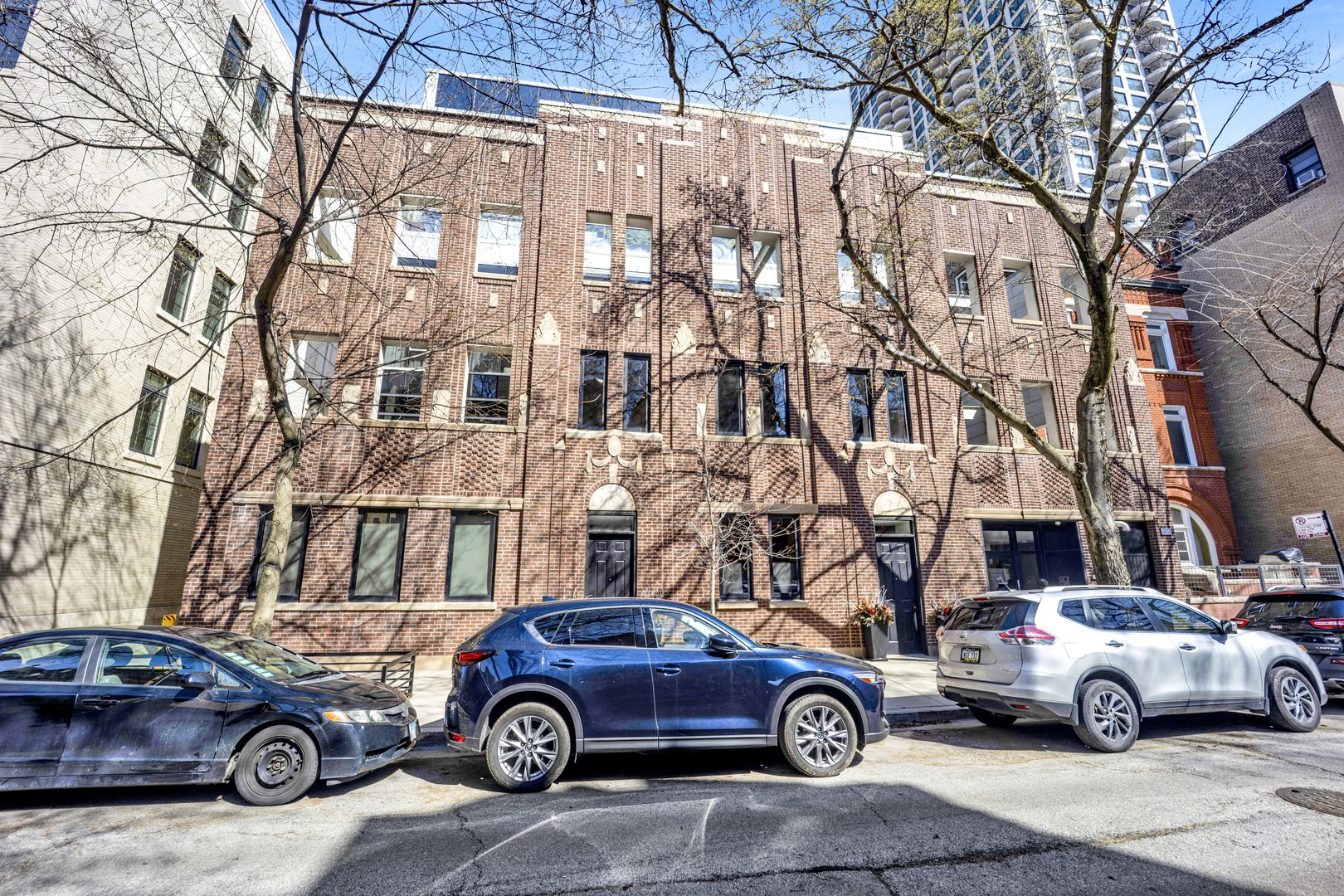2035 North Orleans Street Chicago IL 60614