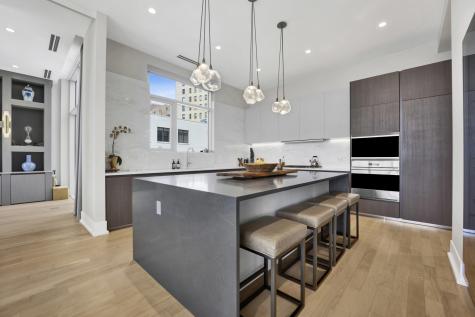 2035 North Orleans Street Chicago IL 60614