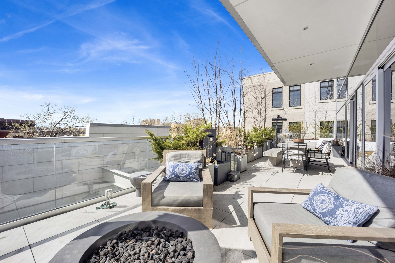 2035 North Orleans Street Chicago IL 60614