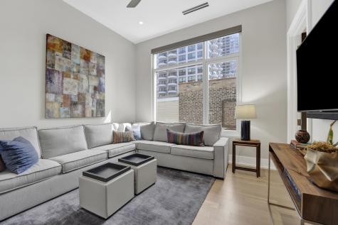 2035 North Orleans Street Chicago IL 60614