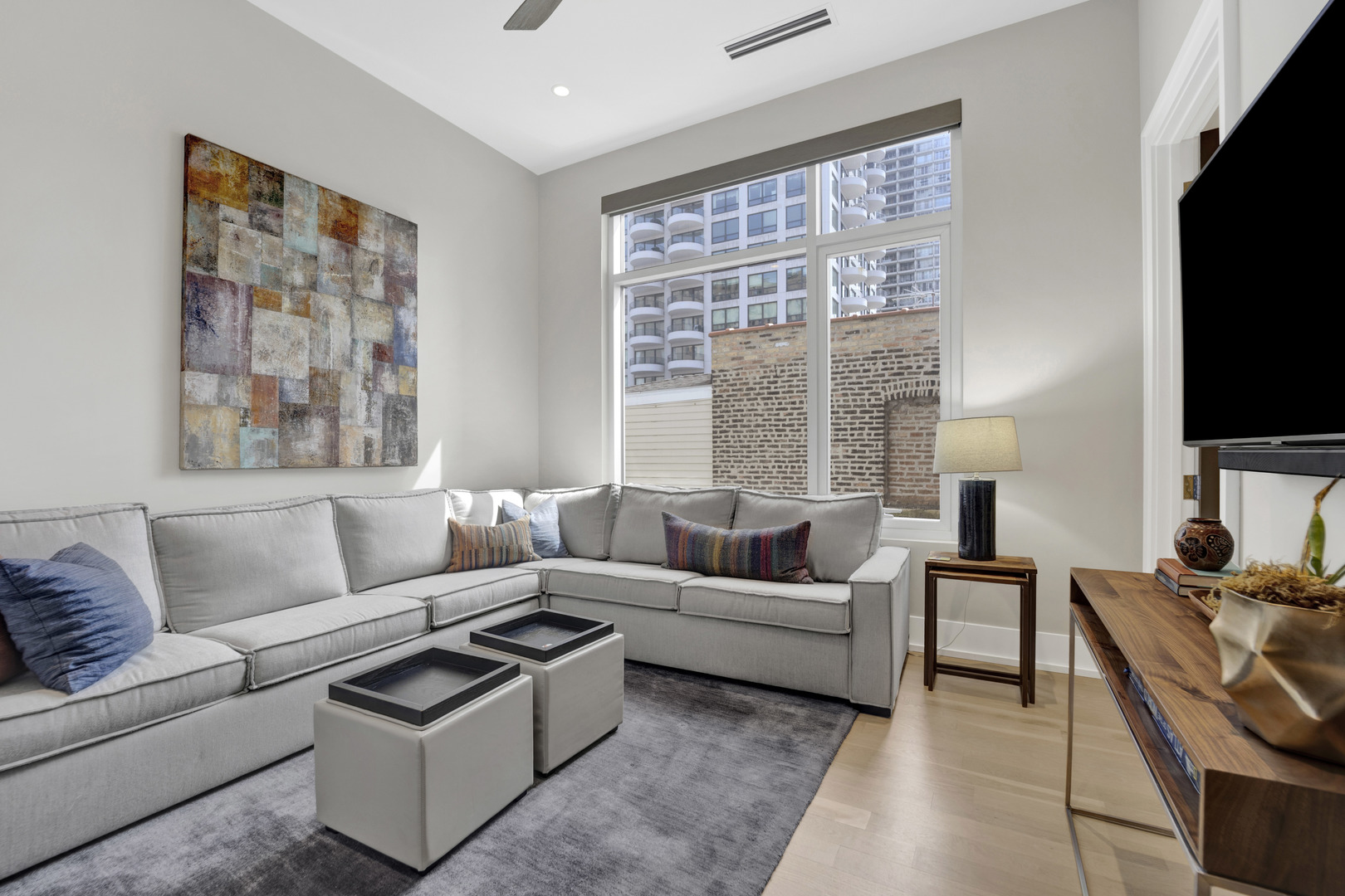 2035 North Orleans Street Chicago IL 60614
