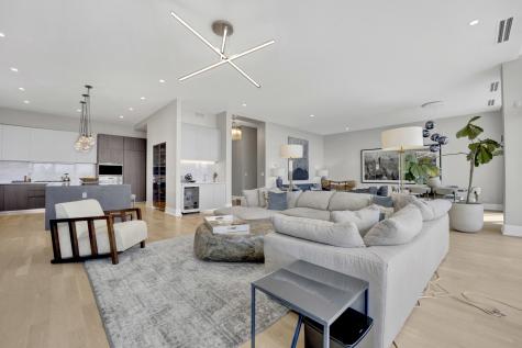 2035 North Orleans Street Chicago IL 60614