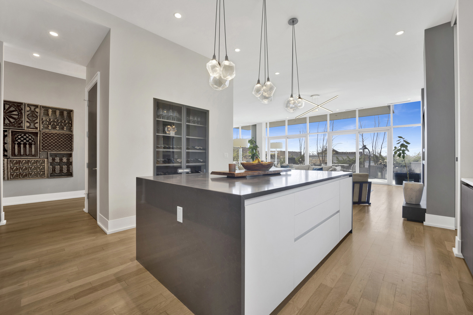 2035 North Orleans Street Chicago IL 60614