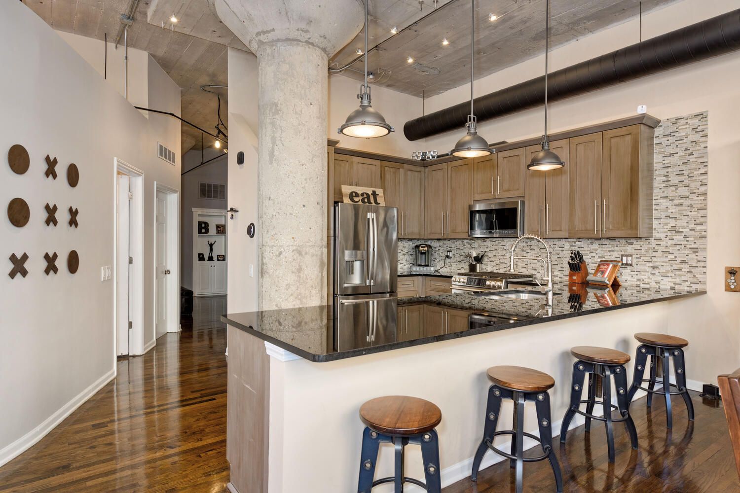 17 North Loomis Street Chicago IL 60607