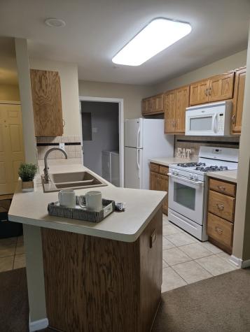 20301 South Pine Hill Road Frankfort IL 60423
