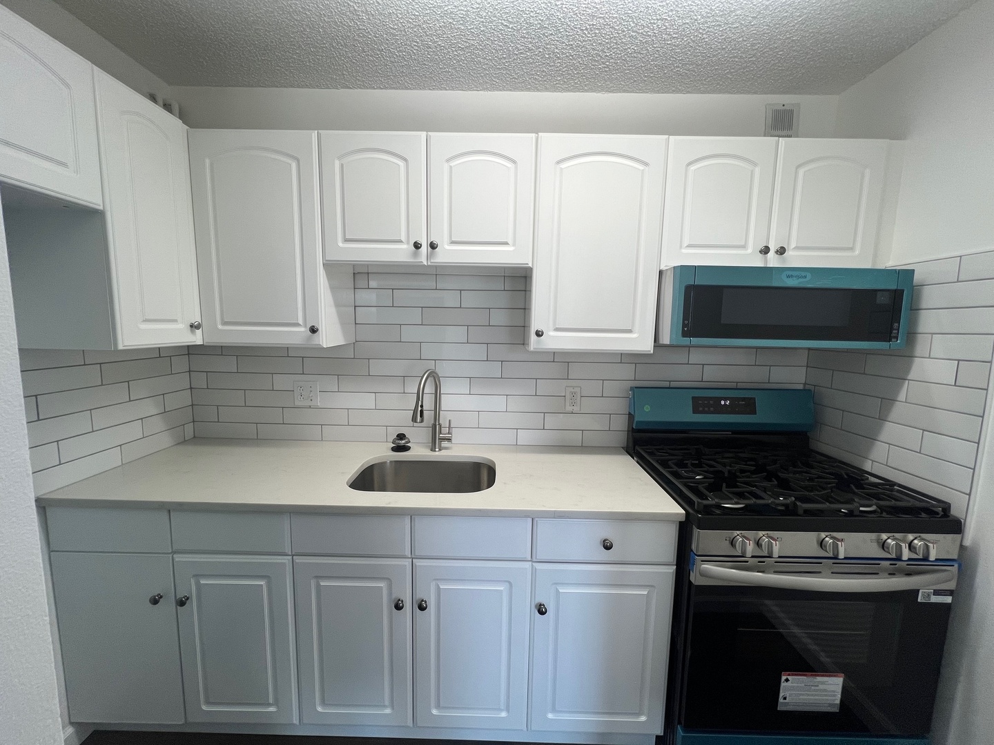 1750 North Marywood Avenue Aurora IL 60505