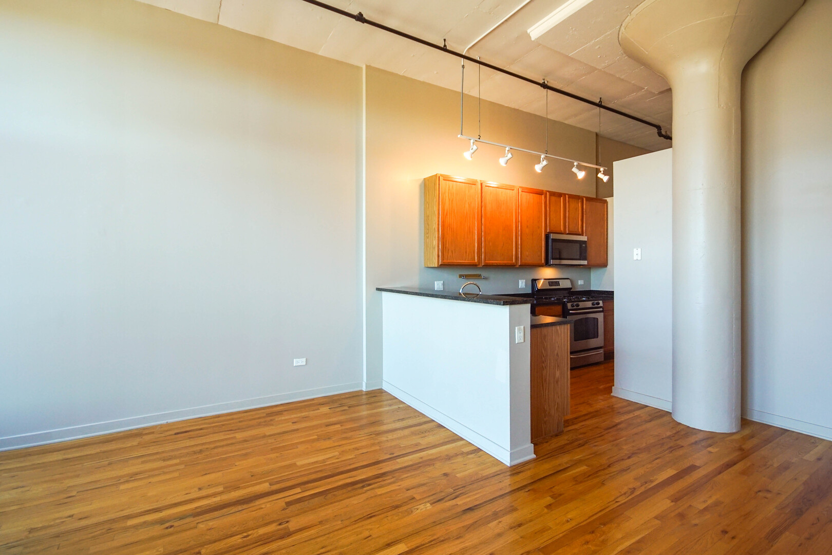 1224 West Van Buren Street Chicago IL 60607