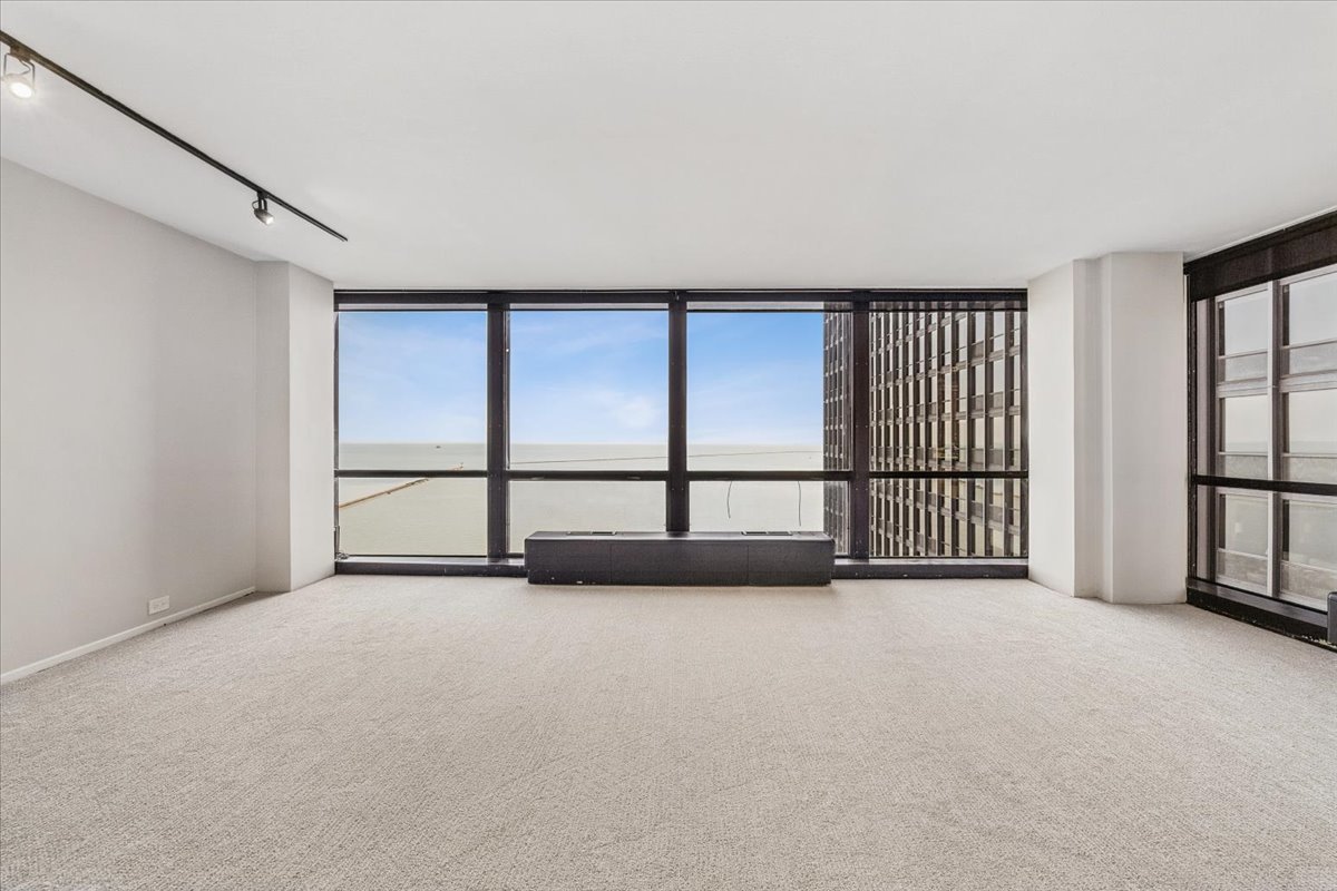 910 North Lake Shore Drive Chicago IL 60611