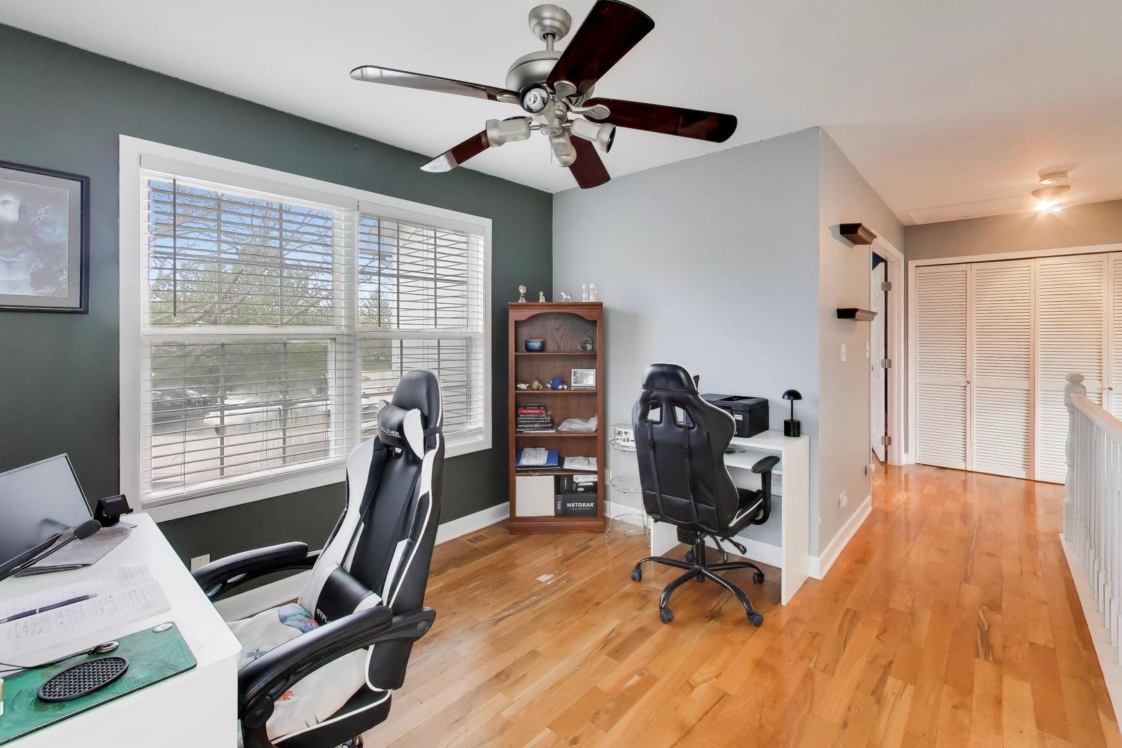 1422 Welland Court Roselle IL 60172