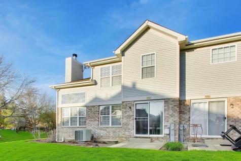 1422 Welland Court Roselle IL 60172