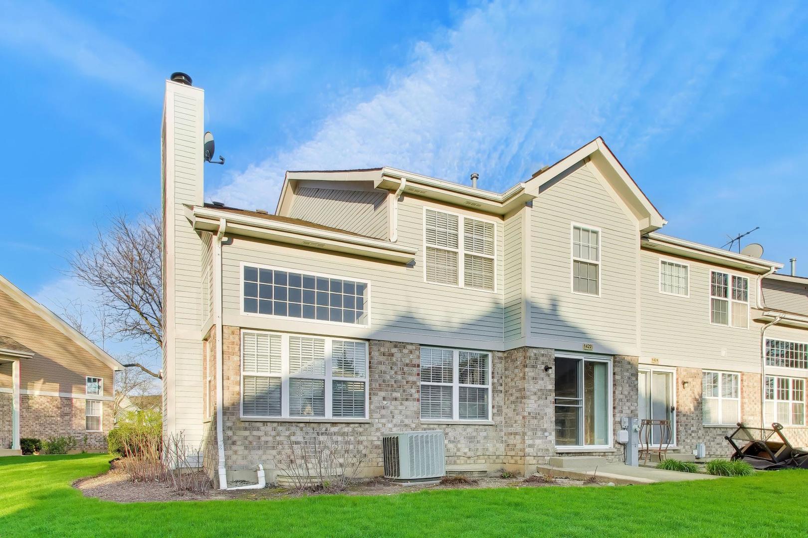 1422 Welland Court Roselle IL 60172