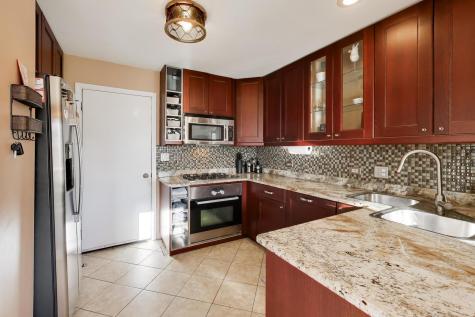 1422 Welland Court Roselle IL 60172