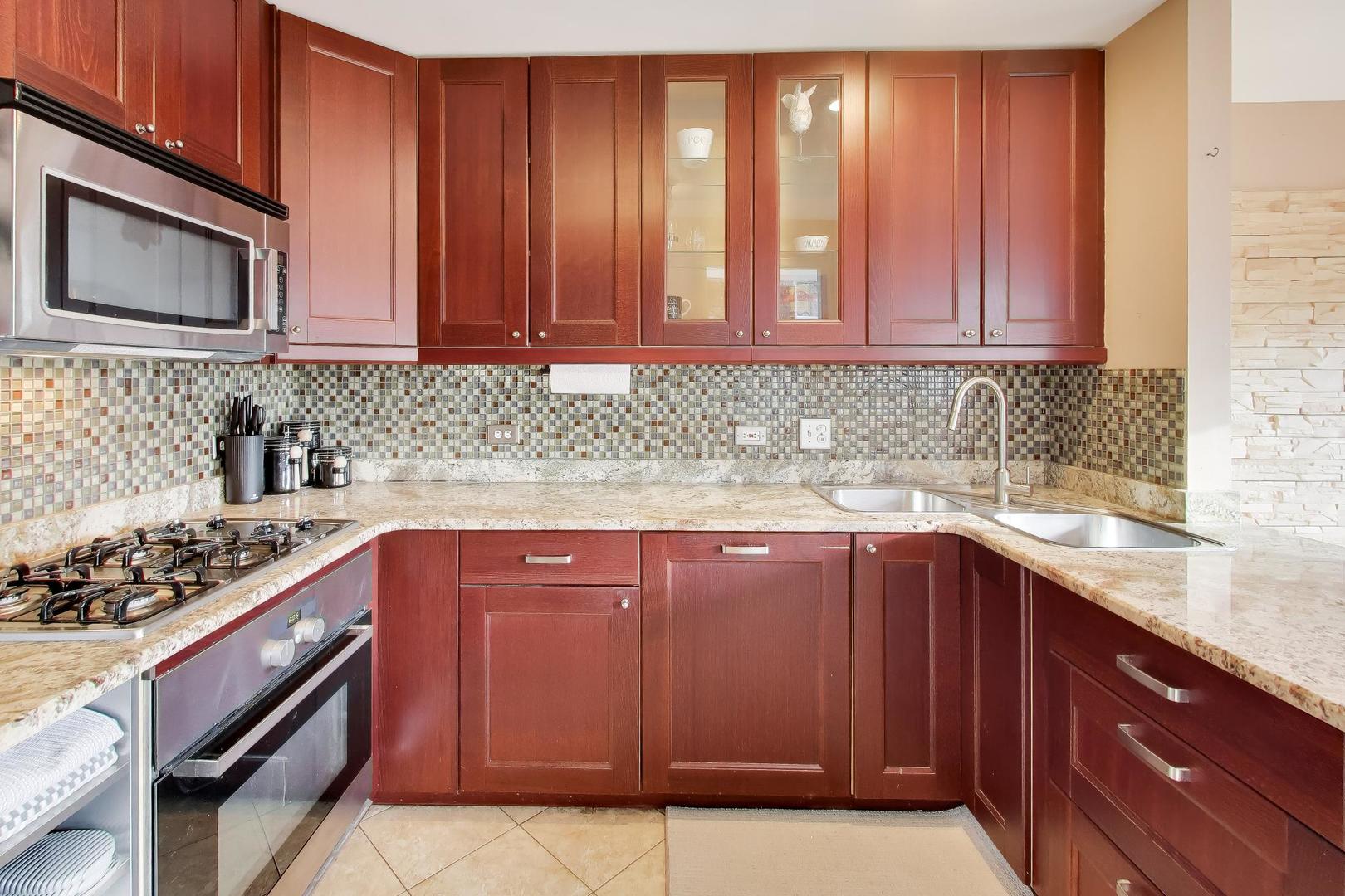 1422 Welland Court Roselle IL 60172