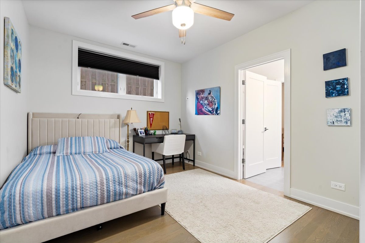 3033 North Clybourn Avenue Chicago IL 60618