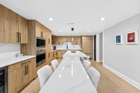 180 East Pearson Street Chicago IL 60611