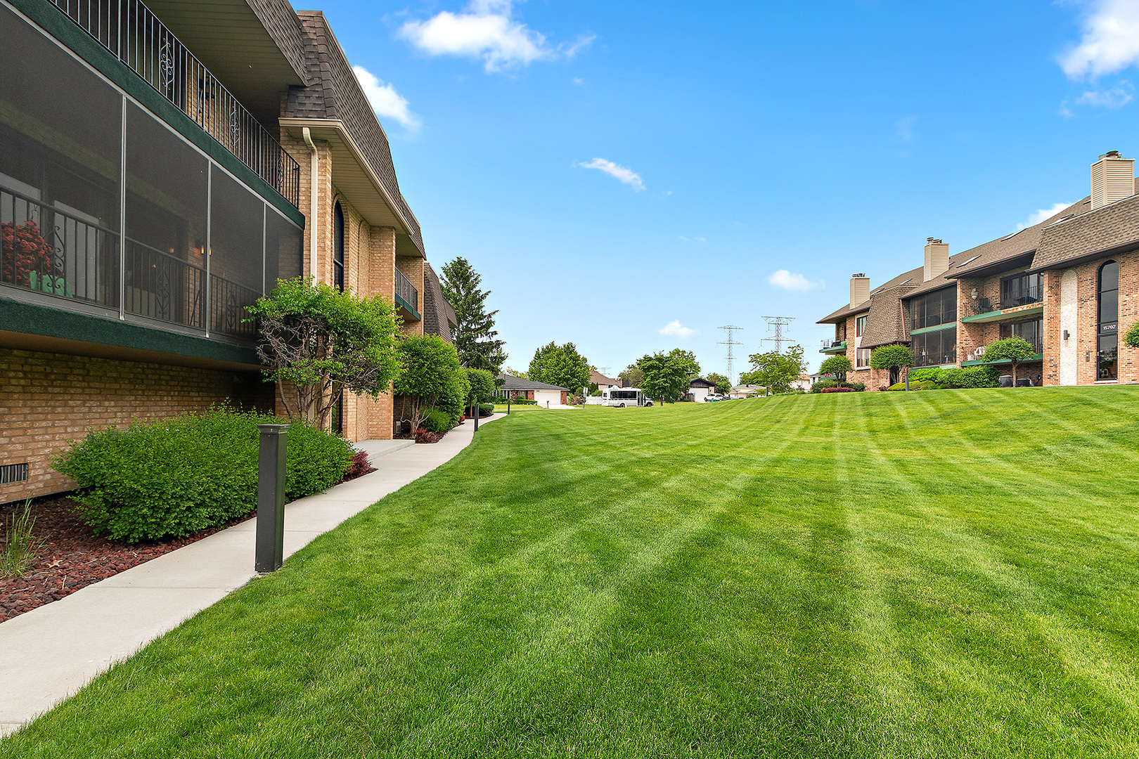 15703 Old Orchard Court Orland Park IL 60462