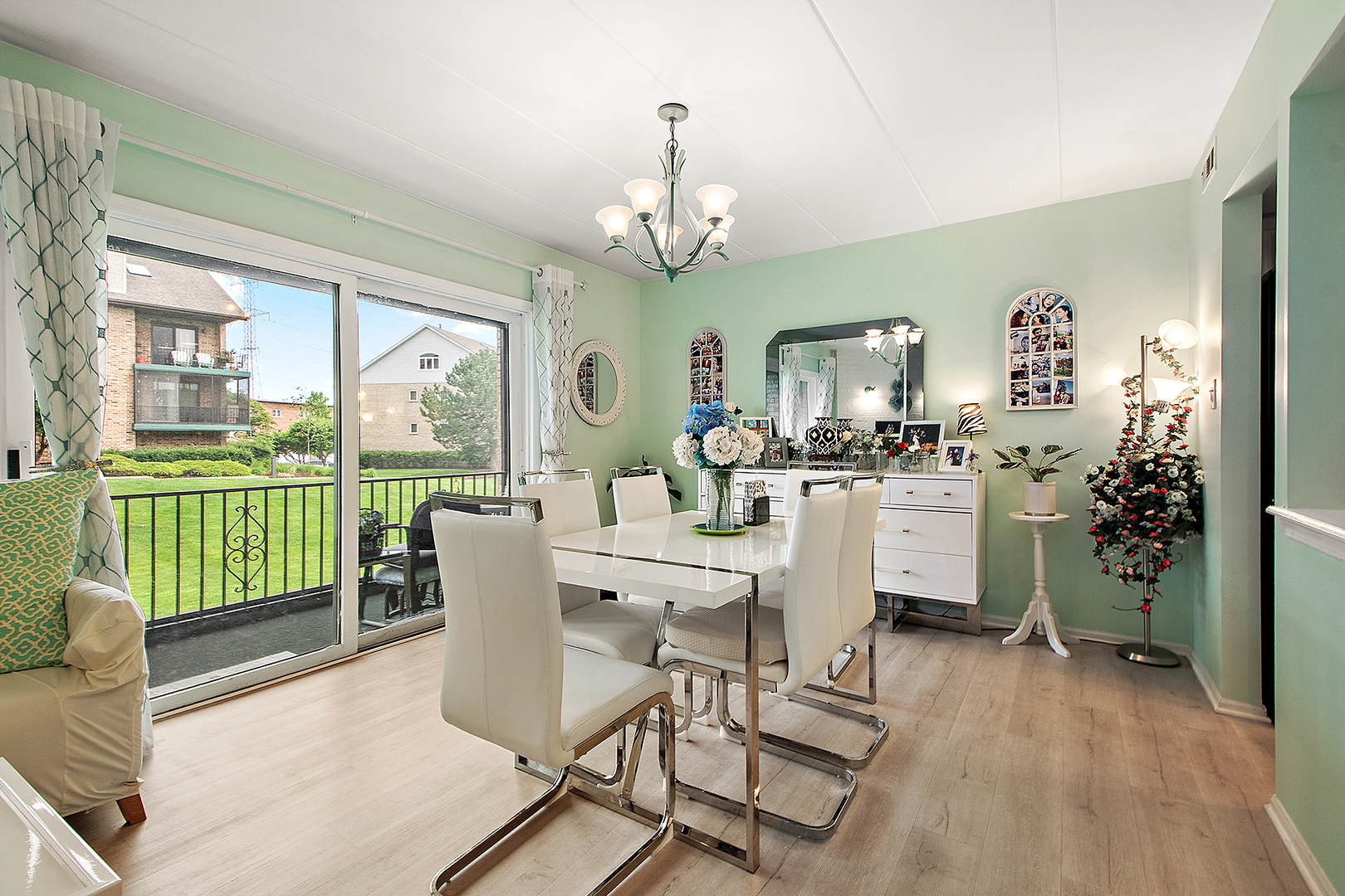 15703 Old Orchard Court Orland Park IL 60462