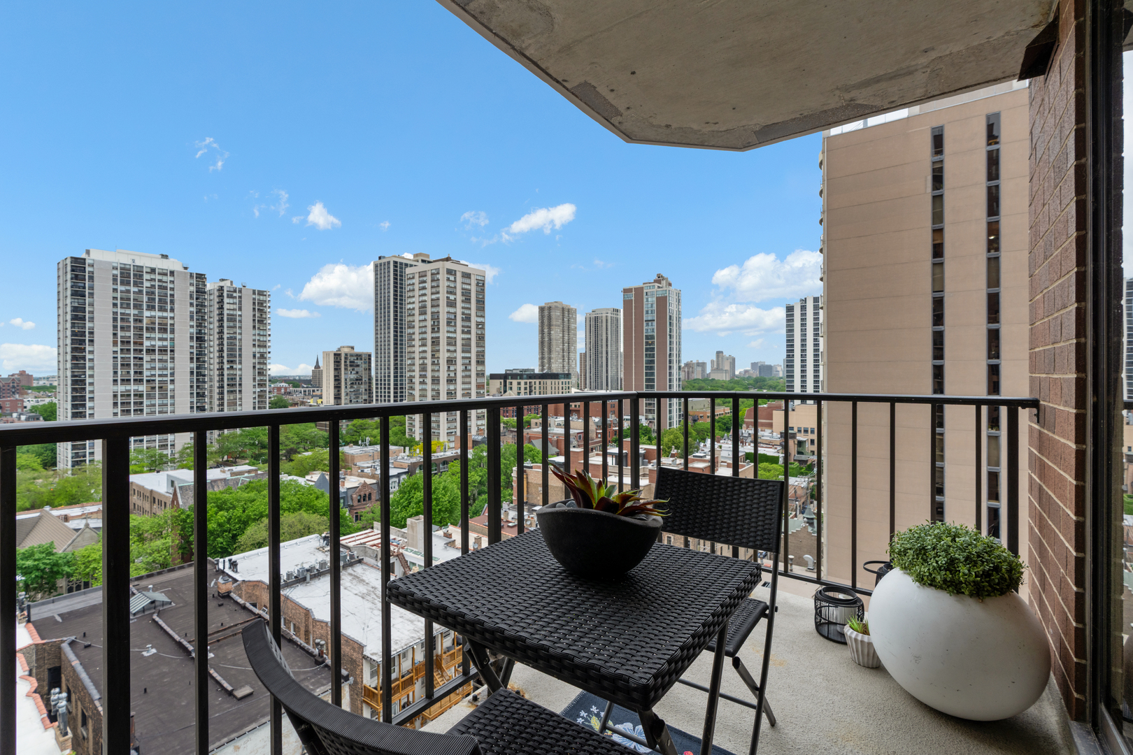 1410 North State Street Chicago IL 60610