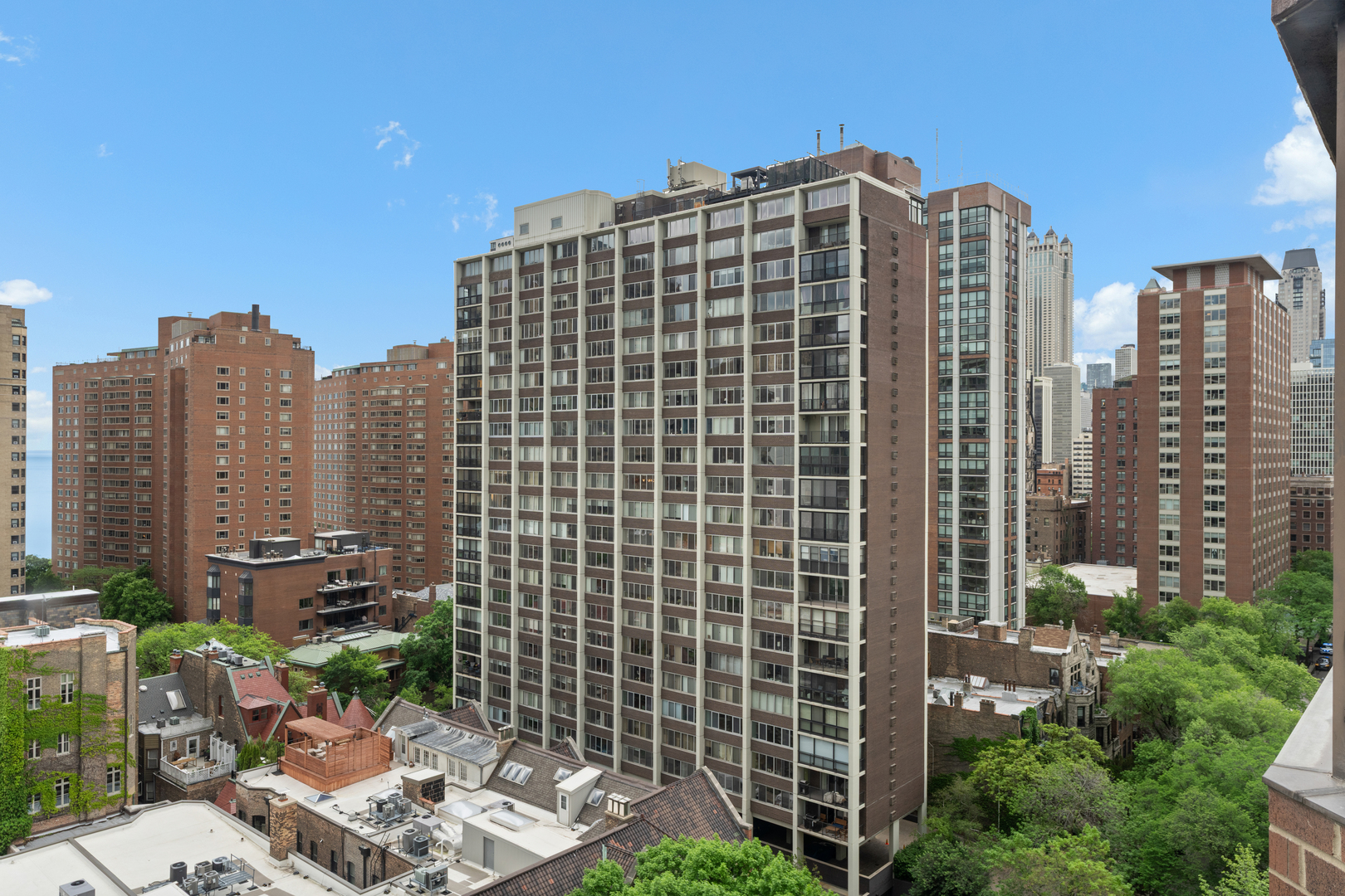 1410 North State Street Chicago IL 60610
