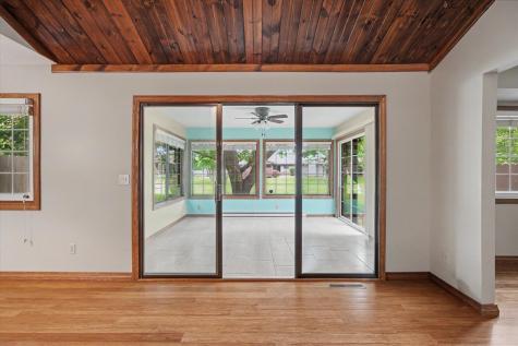 302 Spring Circle Urbana IL 61802