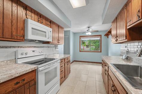 302 Spring Circle Urbana IL 61802