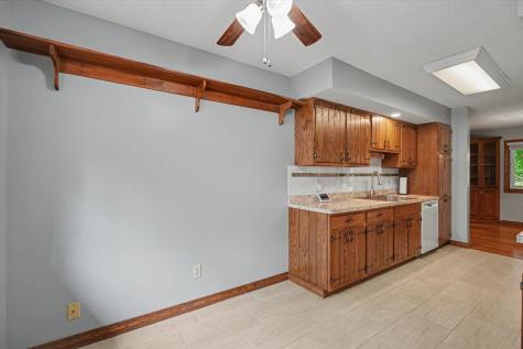 302 Spring Circle Urbana IL 61802