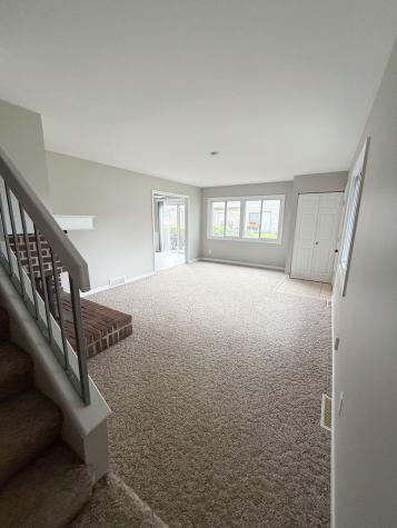 1719 Cedarbrook Court Sycamore IL 60178