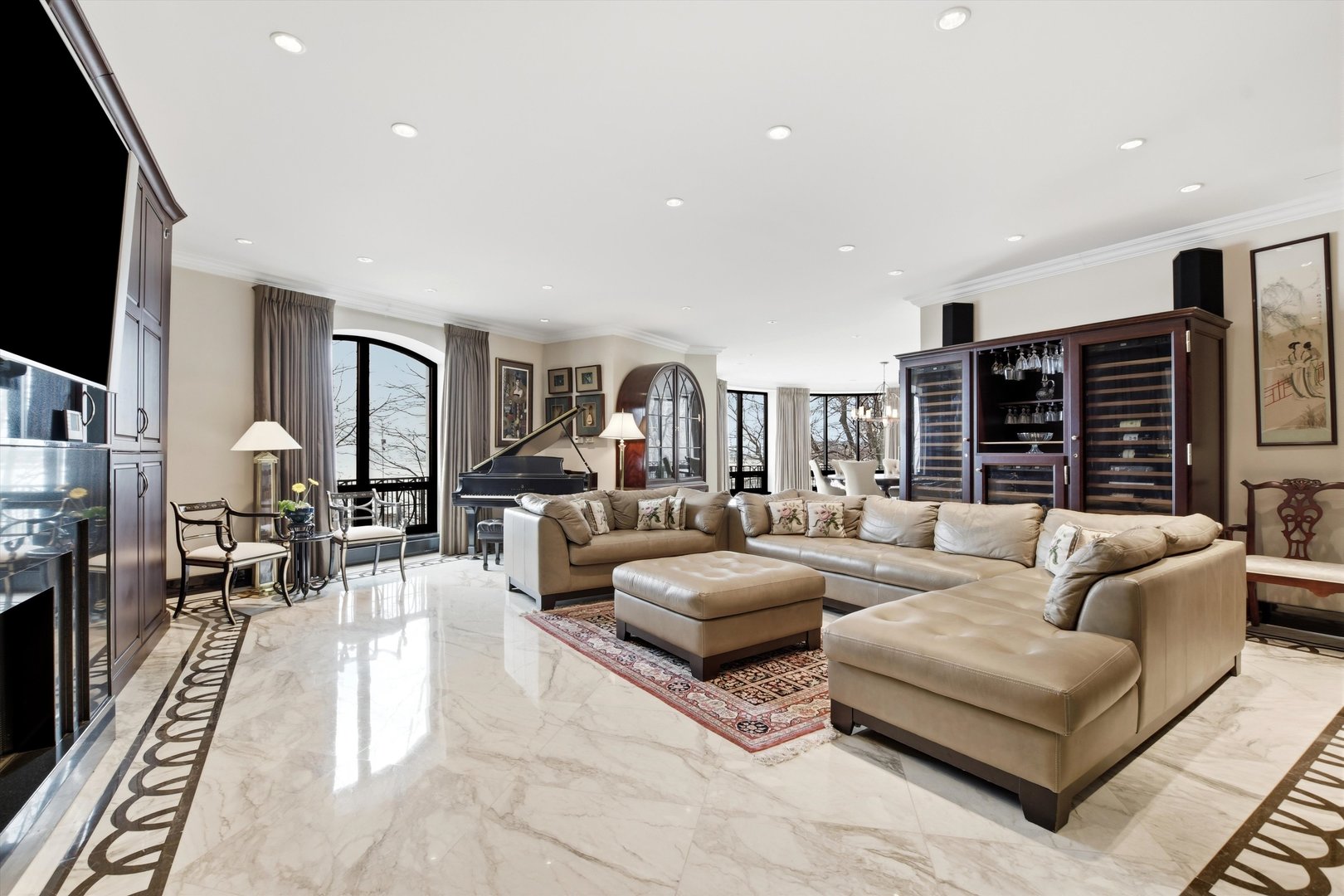 840 North Lake Shore Drive Chicago IL 60611