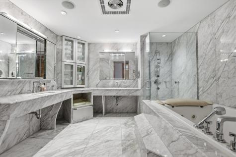 840 North Lake Shore Drive Chicago IL 60611